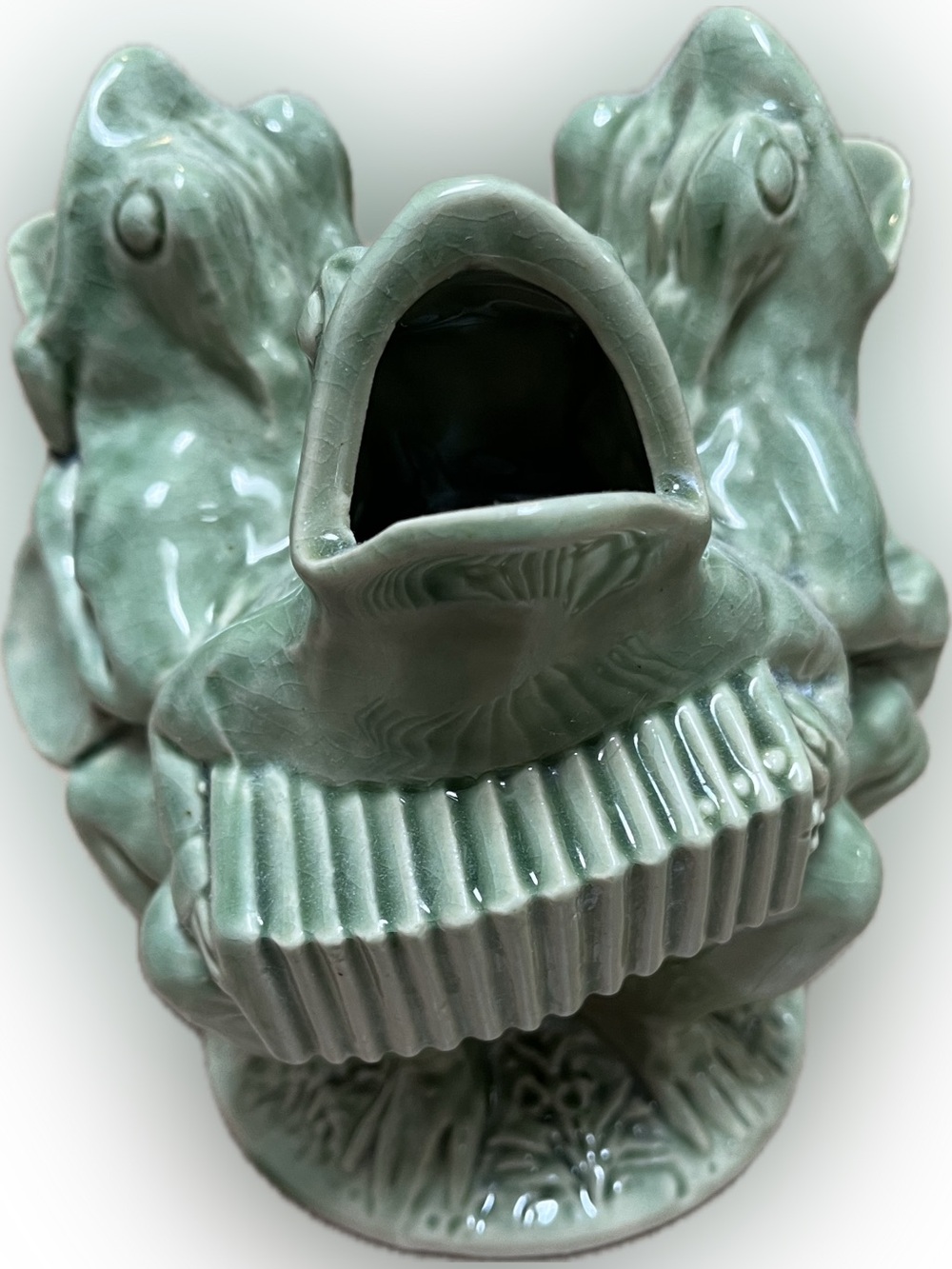 Vtg Green Singing Frogs Music  Accordion Sax Mandolin Ceramic Vase Kitschy